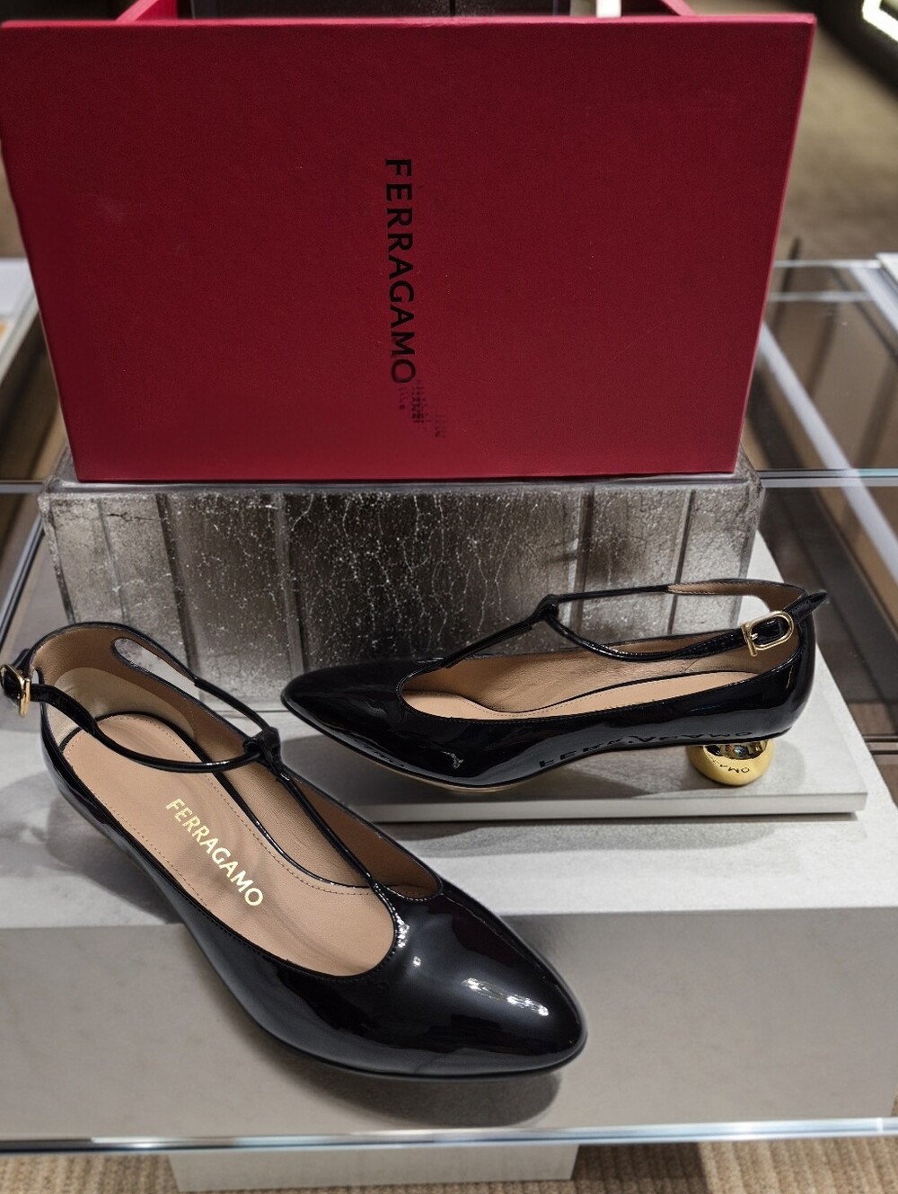 SALVATORE FERRAGAMO TANIA SLING BACK PUMPS SHOES WOMEN'S SZ 6 $1190 New
